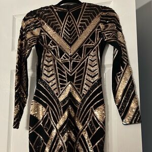 Express size XS new cocktail Black and Gold mini sequin dress size.